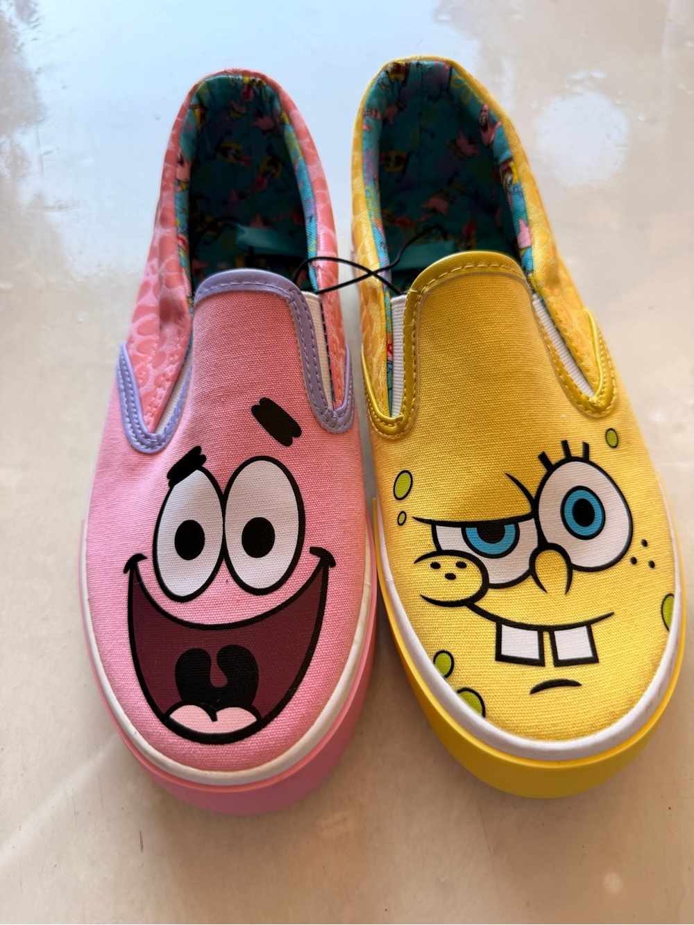 NWT Ground Up SpongeBob & Patrick Mismatched Slip On Sneakers Women's Size 6